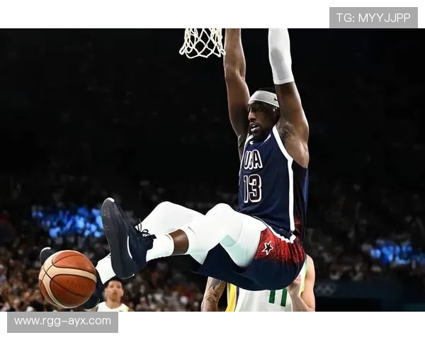 阿德巴约强势篮板表现，成为球队内线支柱